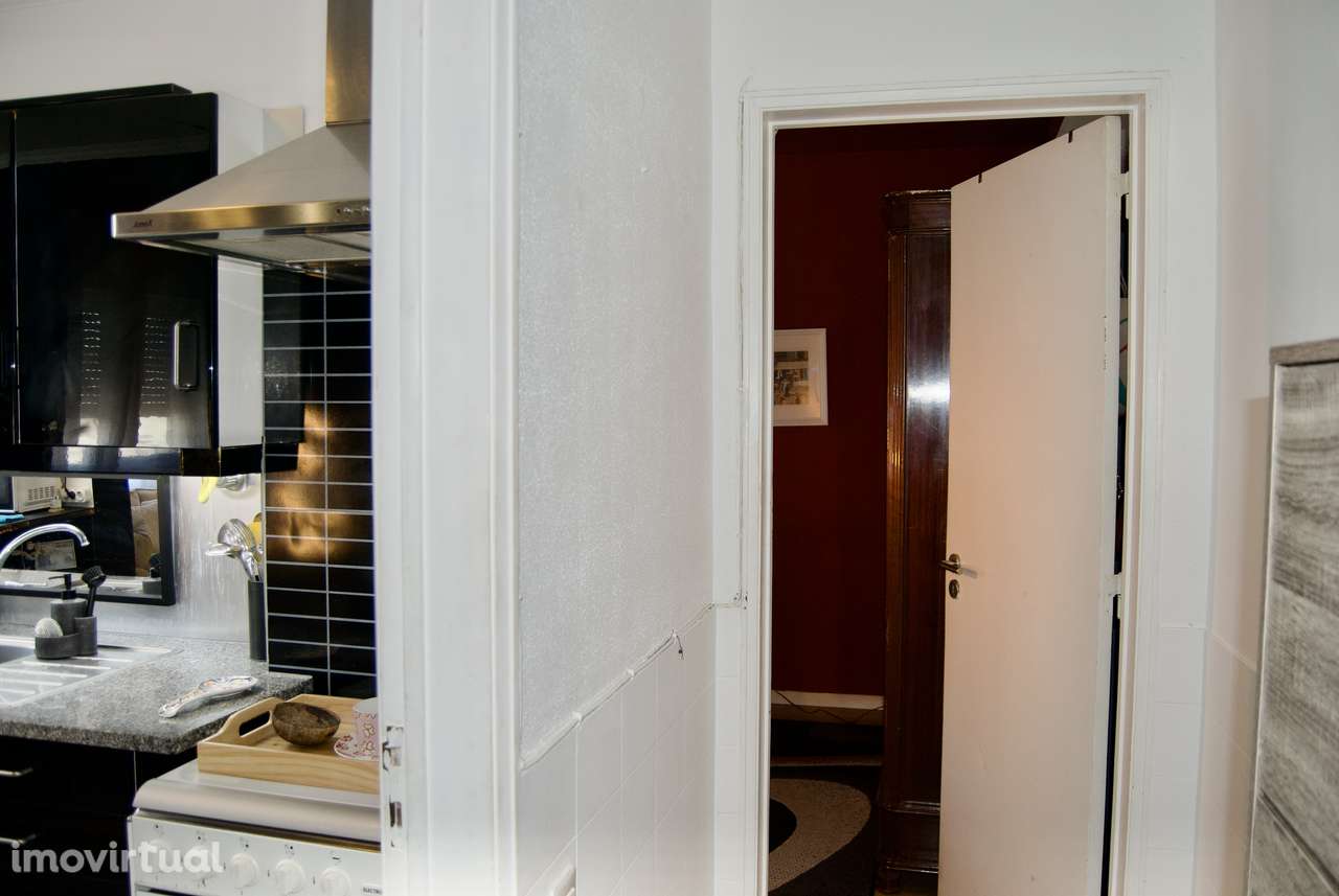 Apartamento T2, totalmente remodelado, no centro de Setúbal! - Grande imagem: 5/31