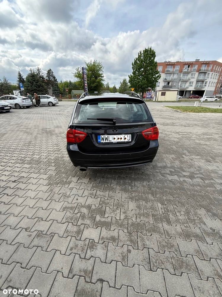 BMW Seria 3 318i - 7