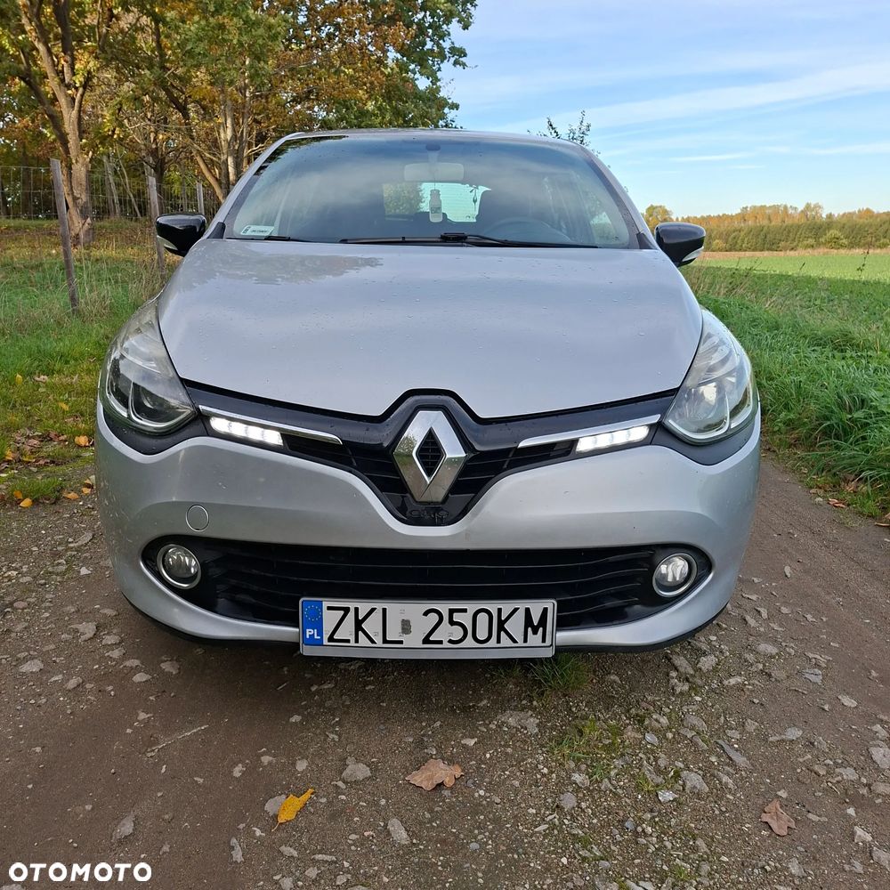 Renault Clio - 16