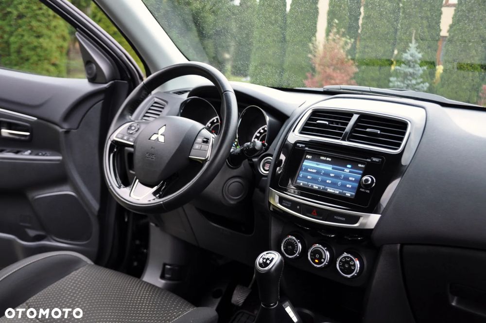 Mitsubishi ASX - 25