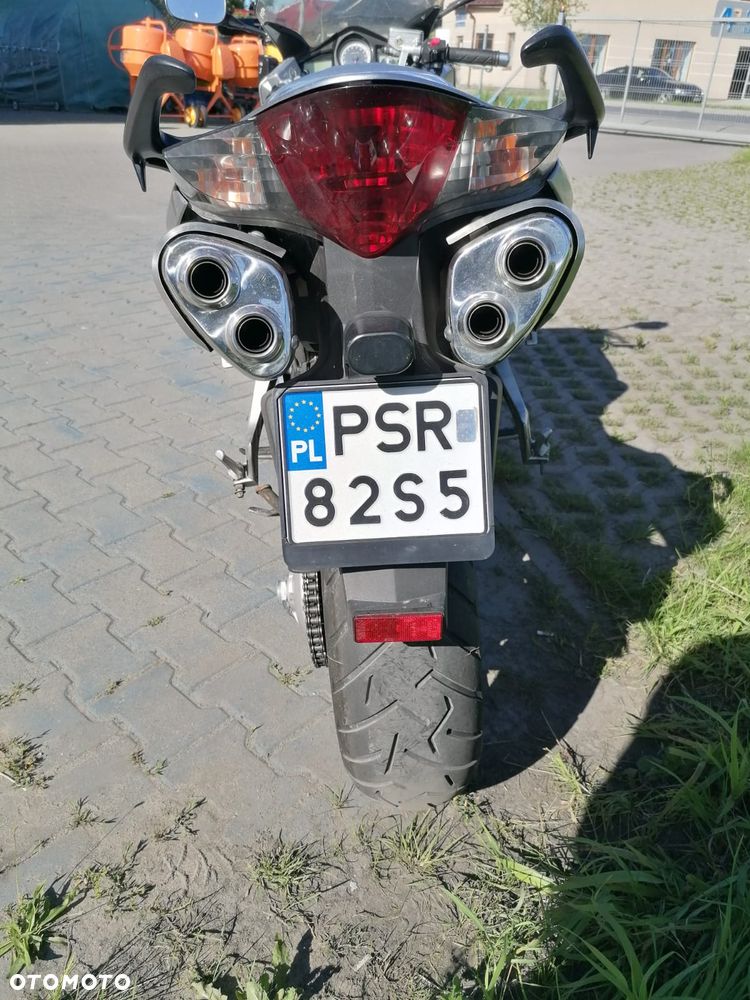 Honda VFR - 7