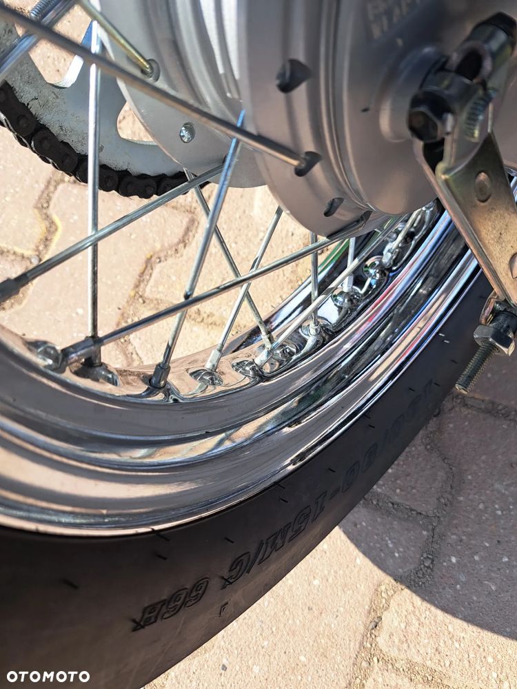 Suzuki Intruder - 29