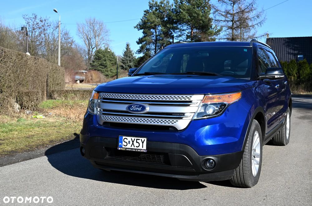 Ford Explorer - 2