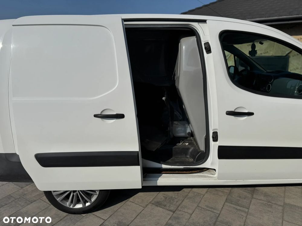 Peugeot PARTNER - 11