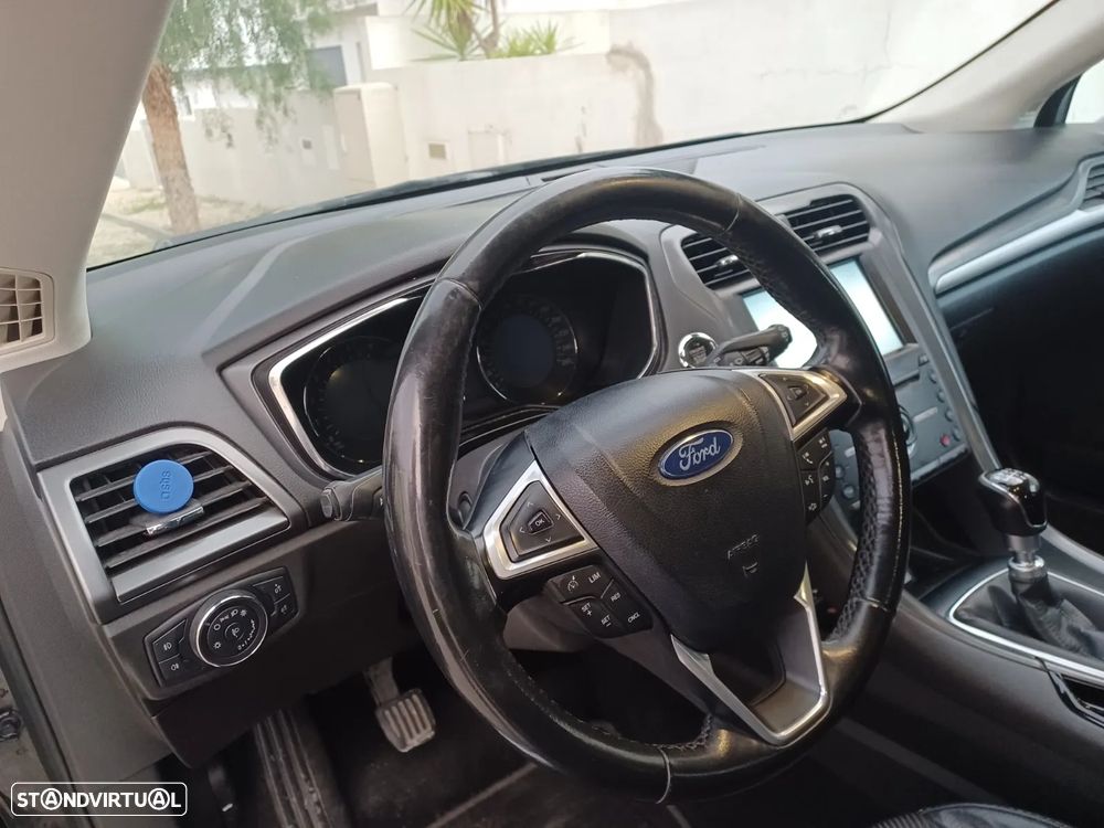 Ford Mondeo SW 1.6 TDCi Titanium - 3