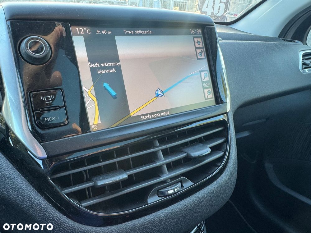 Peugeot 208 e-HDi FAP 92 Stop&Start Allure - 11