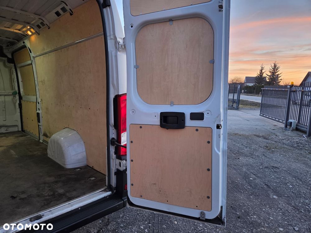 Citroën Jumper 2.2 DIESEL L4H2 - 33