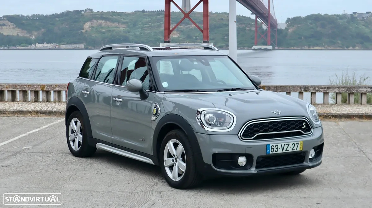 MINI Countryman Cooper SE ALL4 Auto - 2