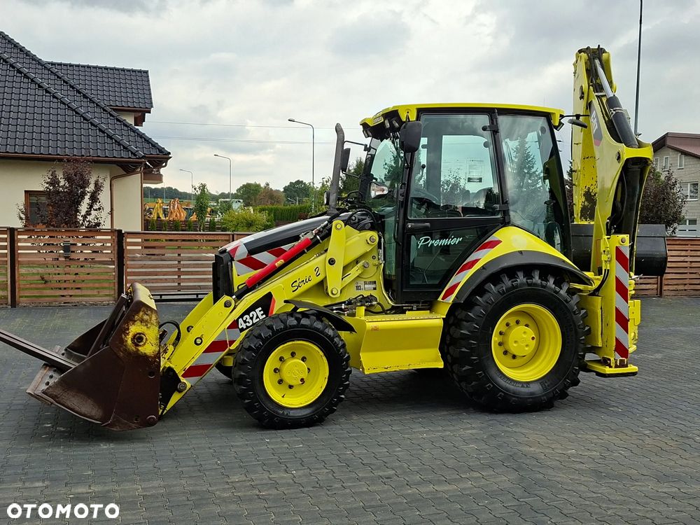 Caterpillar CAT 432E Premier - 16