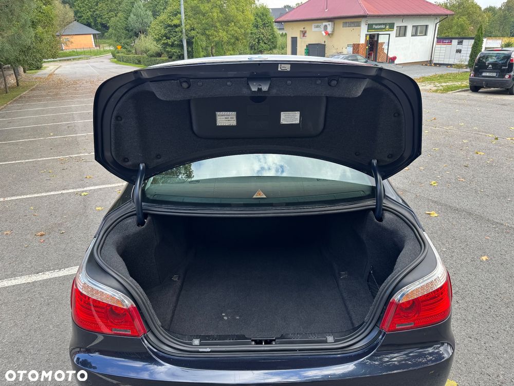 BMW Seria 5 - 21