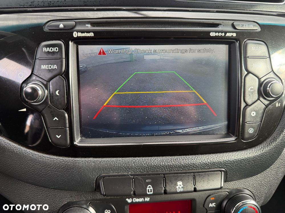 Kia Ceed 1.6 GDI Dream Team Edition - 13