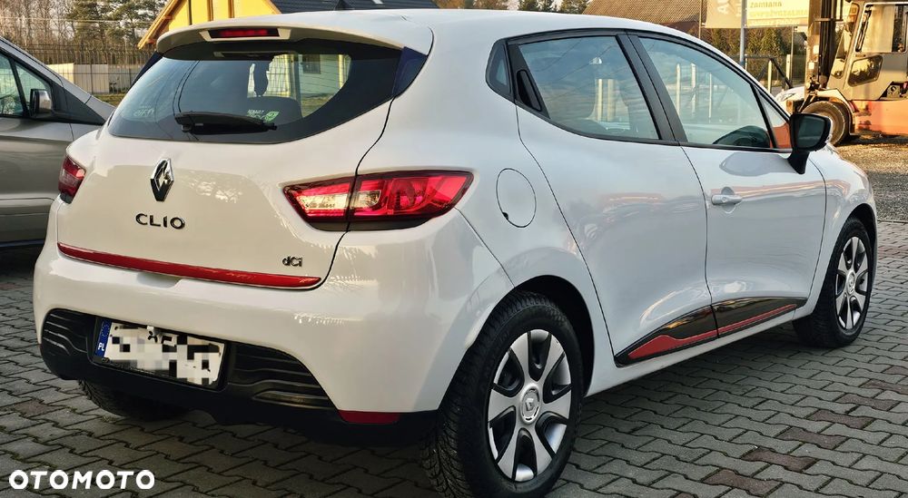 Renault Clio dCi 75 Stop & Start Expression - 12