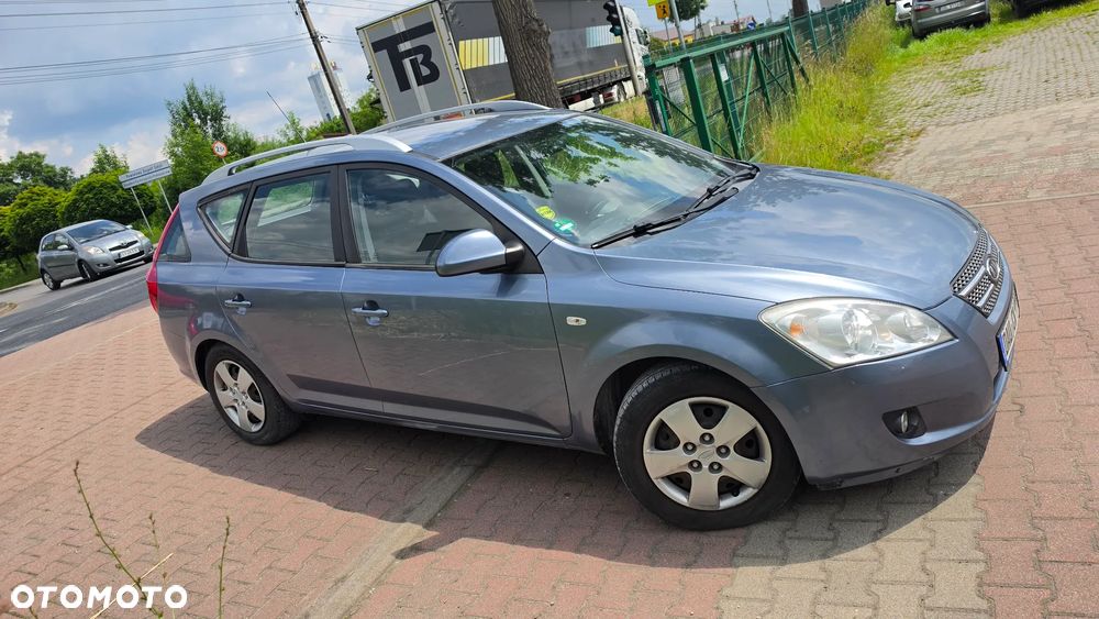 Kia Ceed 1.4 CVVT LX - 36