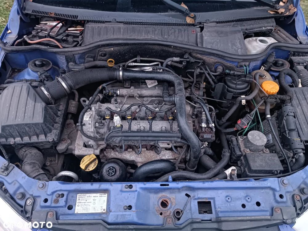 OPEL CORSA C 1,3 CDTI wszystkie części Skrzynia zawieszenie koła maska szyby lampy - 1
