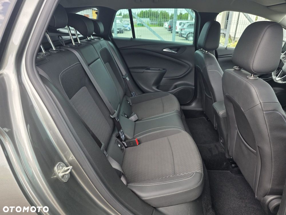 Opel Astra - 20