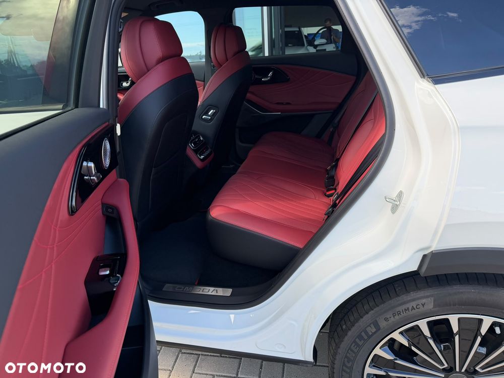 Omoda 9 1.5 Super Hybrid Exclusive AWD - 8