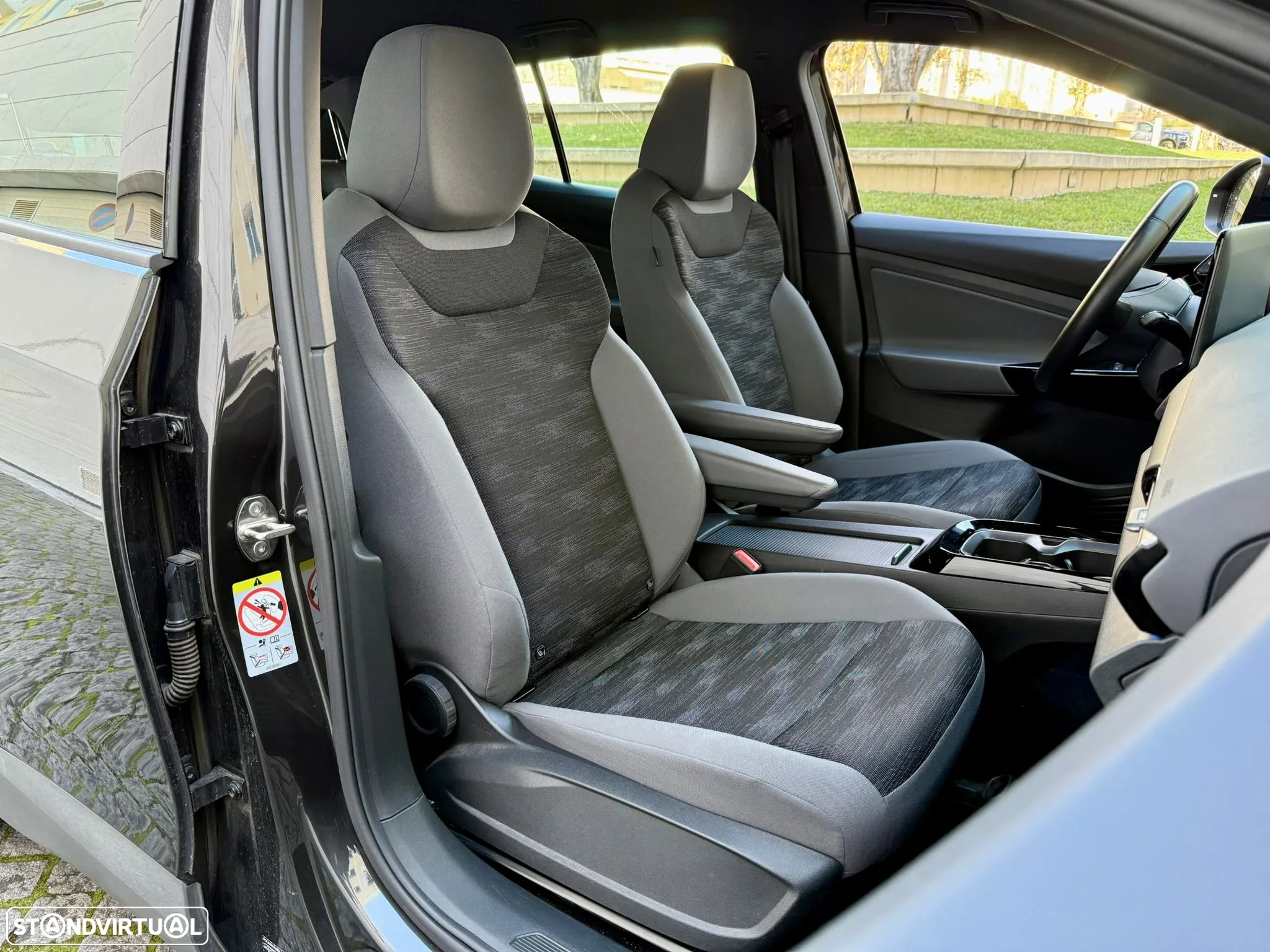 VW ID.4 77 kWh Pro Performance - 18