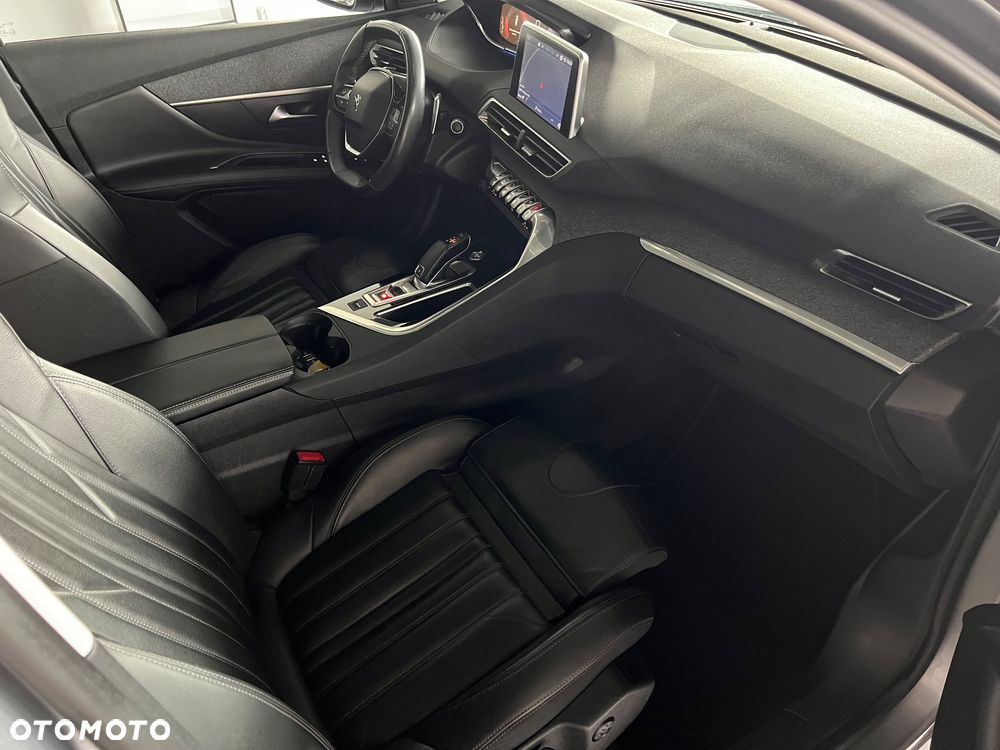 Peugeot 3008 - 32
