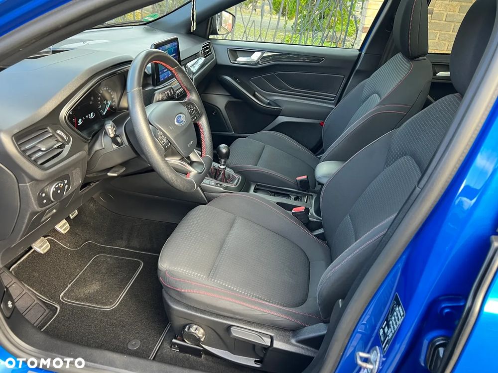 Ford Focus - 18