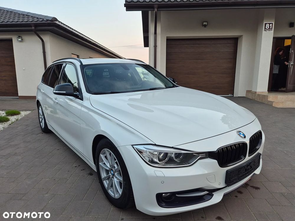 BMW Seria 3 320d Sport Line - 1