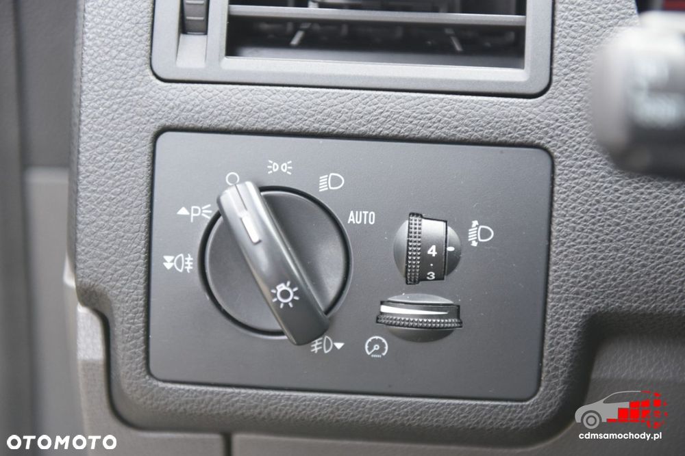Ford Kuga - 33