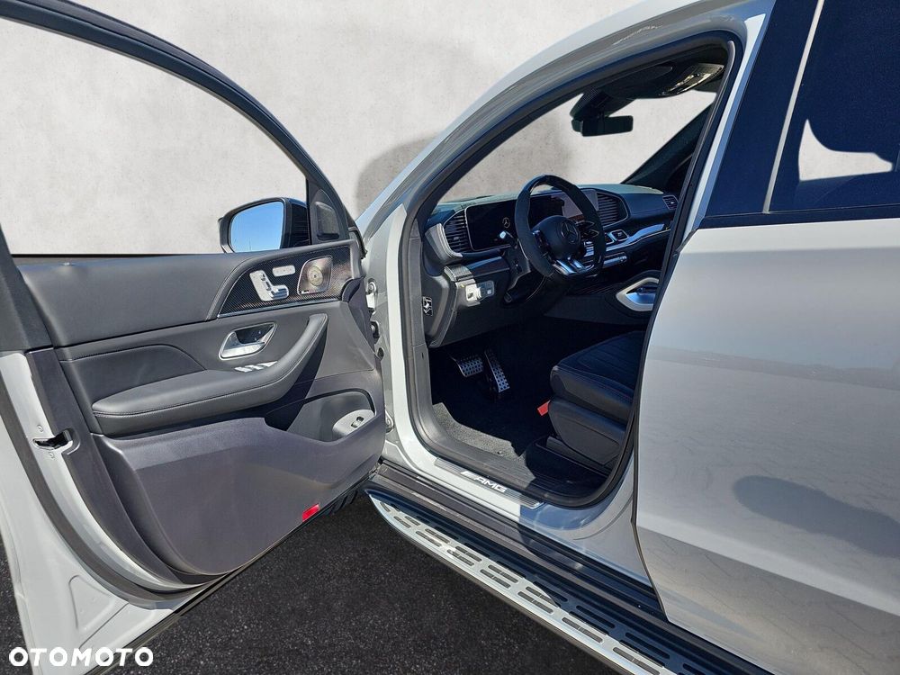 Mercedes-Benz GLE - 11
