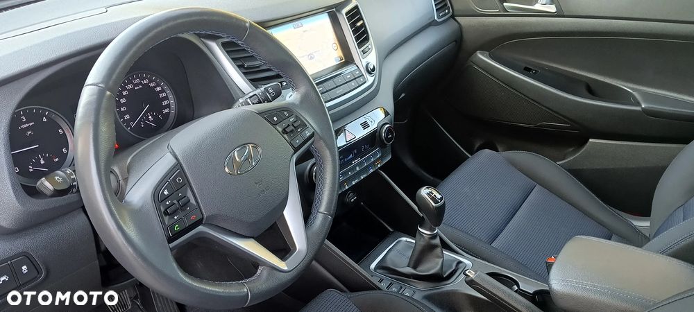Hyundai Tucson - 8