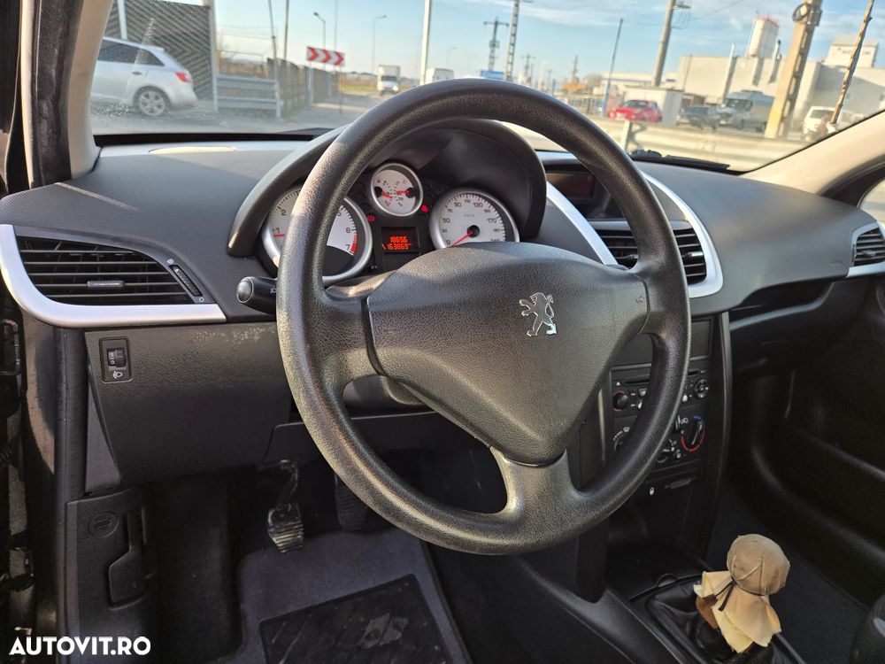 Peugeot 207 95 VTi Urban Style - 20