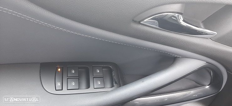 Opel Zafira 1.6 CDTi Cosmo - 37