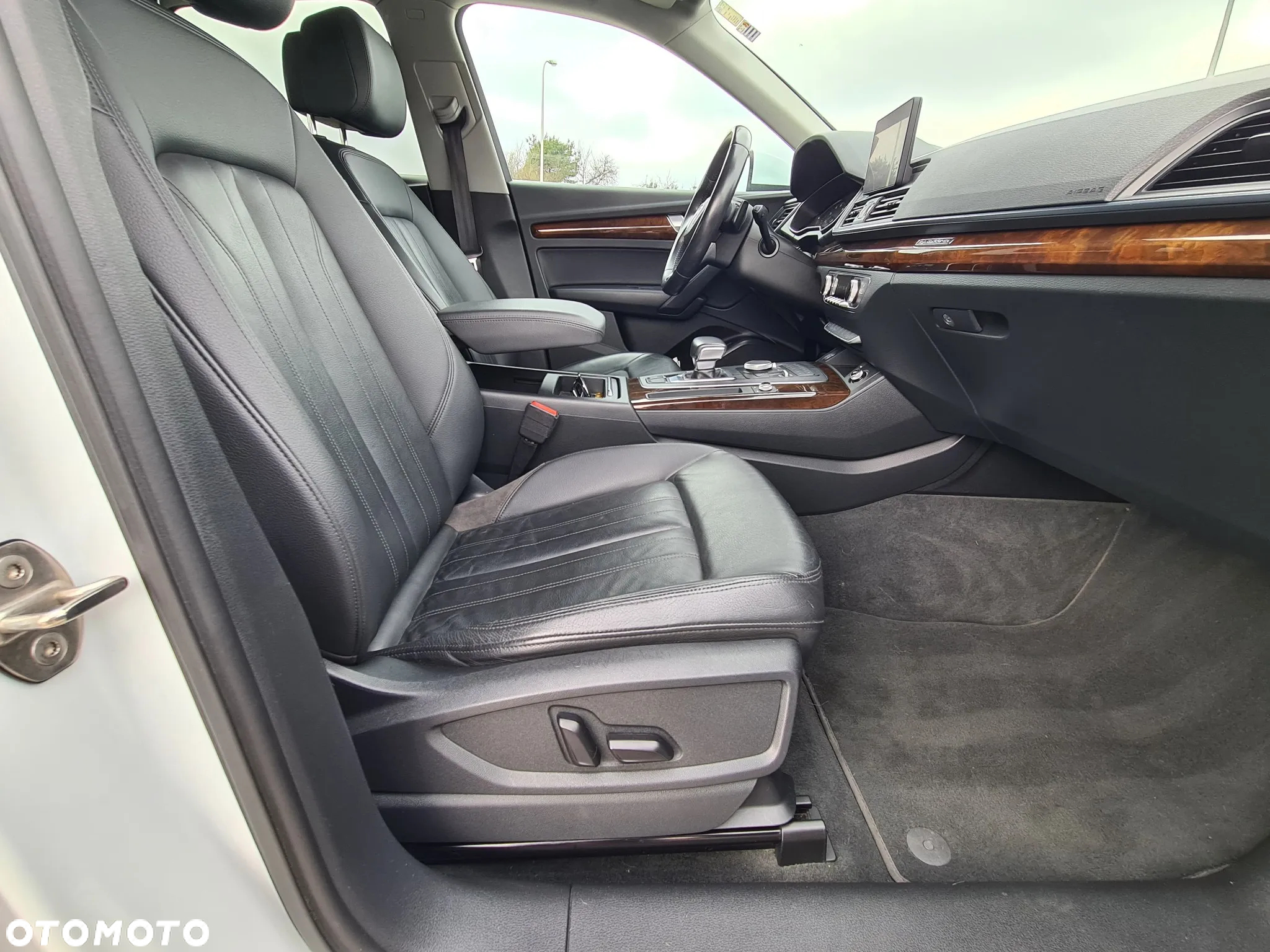 Audi Q5 45 TFSI quattro S tronic design - 15