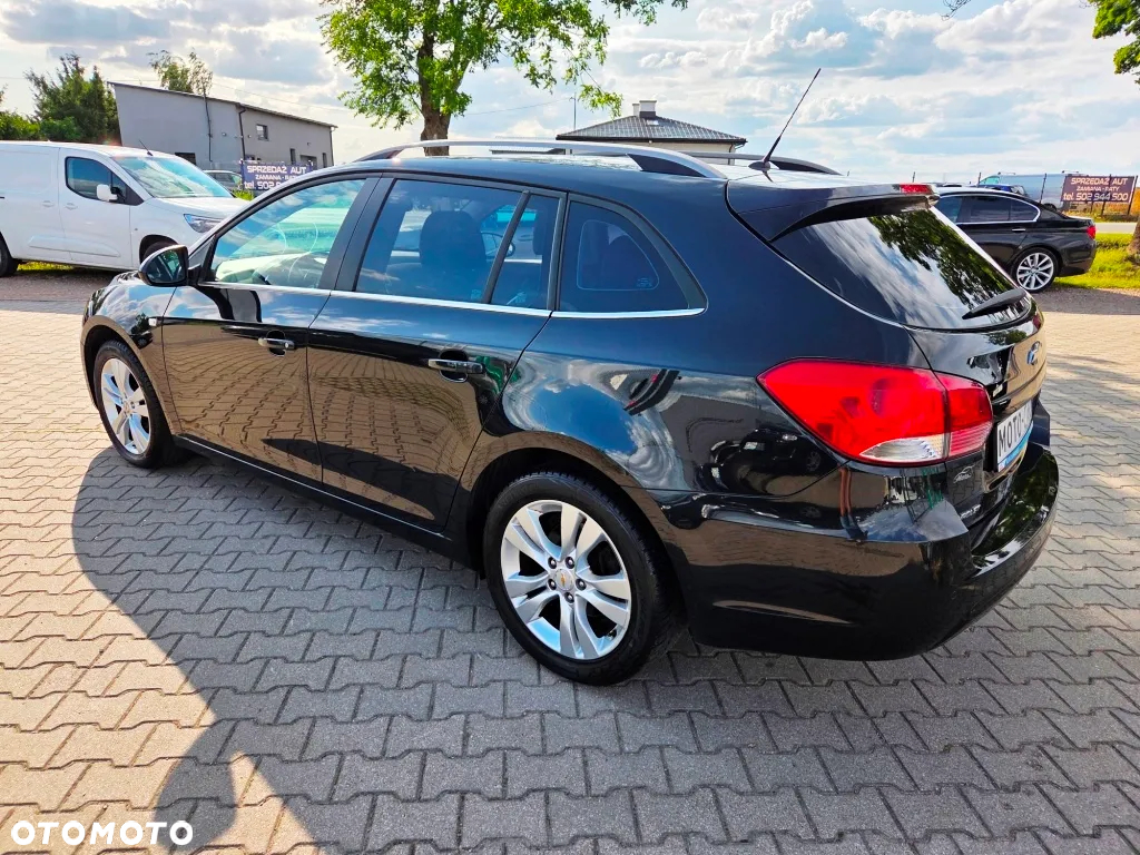 Chevrolet Cruze Station Wagon 1.7TD LT+ - 12