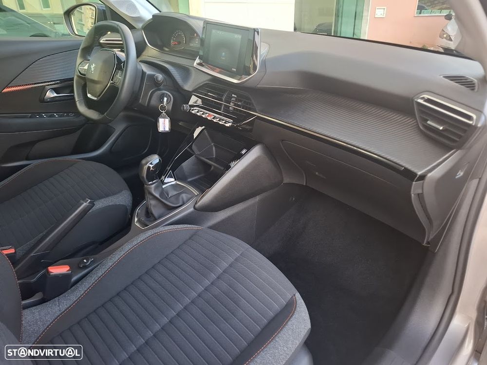 Peugeot 208 1.2 PureTech Active Pack - 44