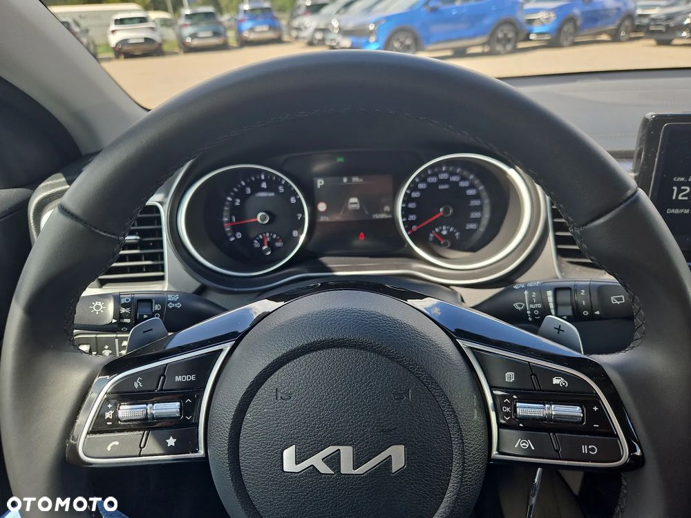 Kia Ceed 1.5 T-GDI M DCT - 13
