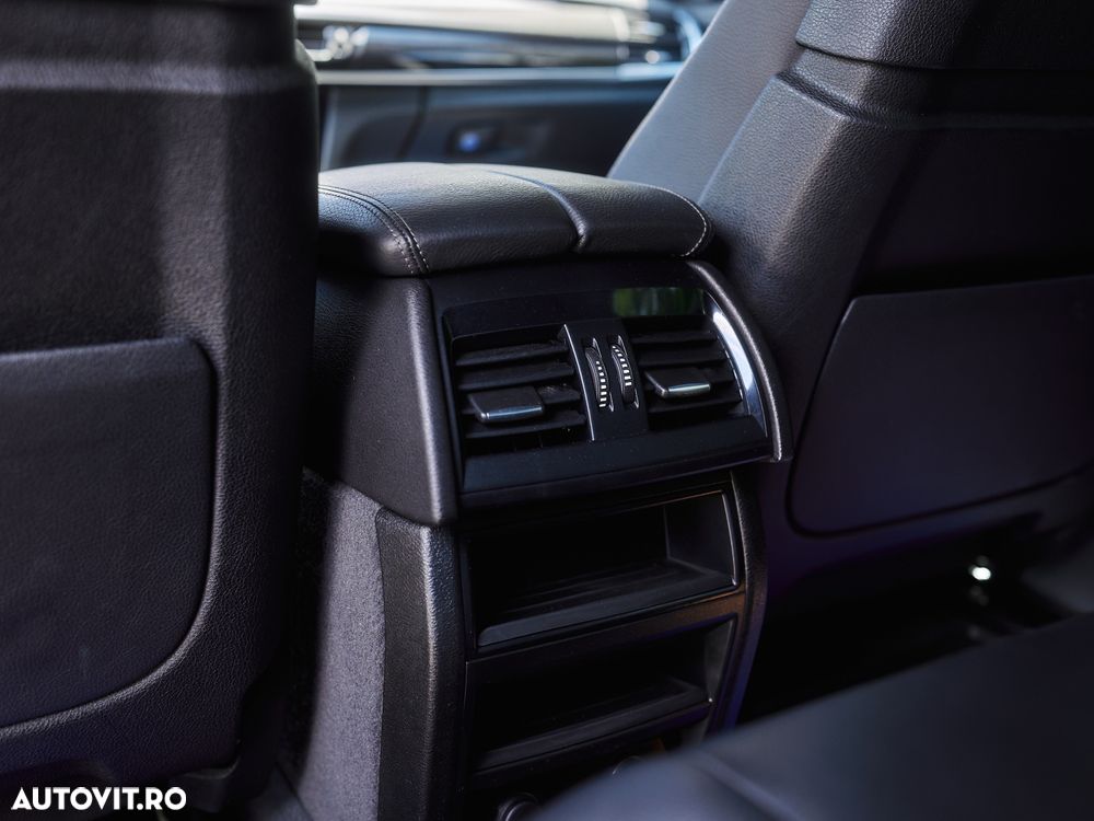BMW X6 - 33