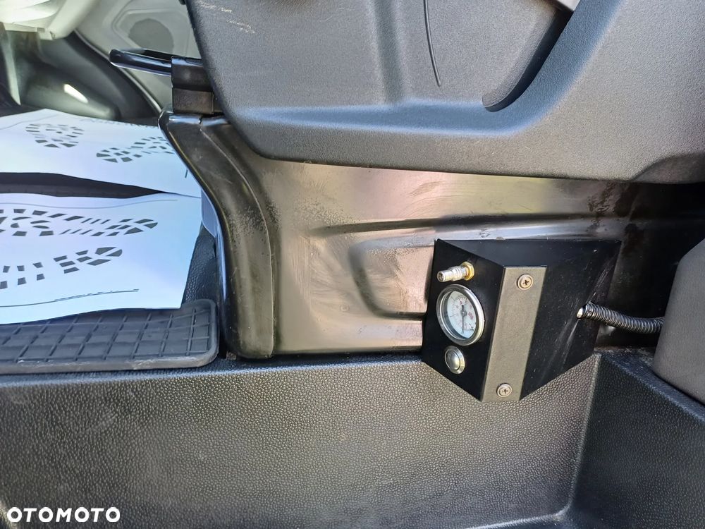 Ford TRANSIT - 22
