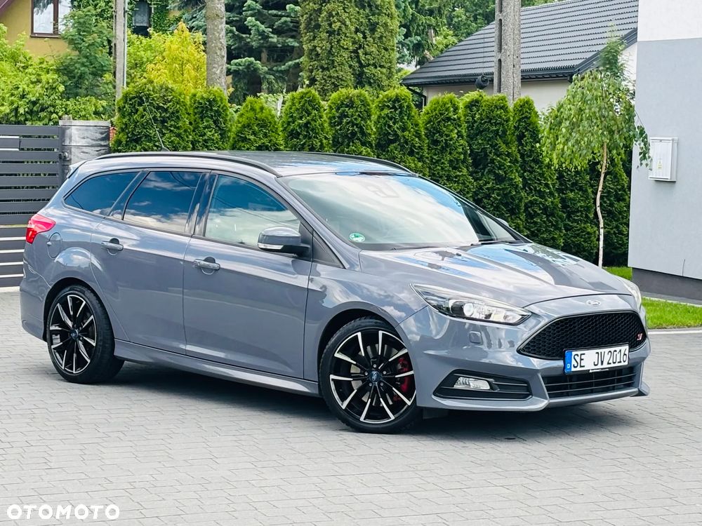 Ford Focus 2.0 TDCi ST mit Leder-Exclusiv-Paket - 7