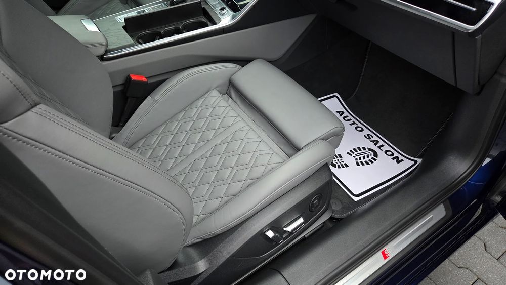 Audi A6 - 12
