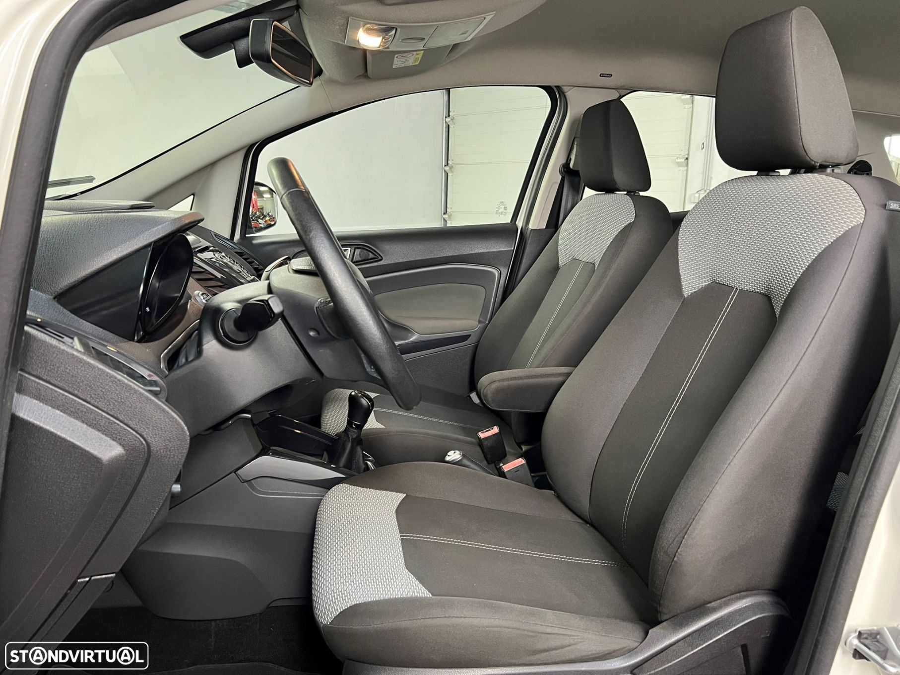 Ford EcoSport 1.0 EcoBoost Titanium - 5