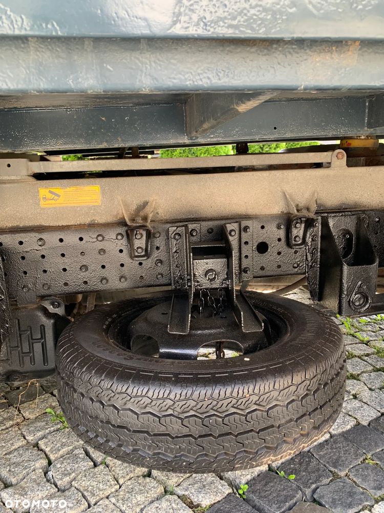 Mitsubishi FUSO CANTER - 9