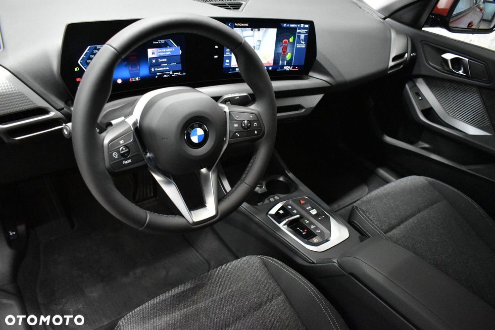 BMW Seria 2 220i mHEV - 6
