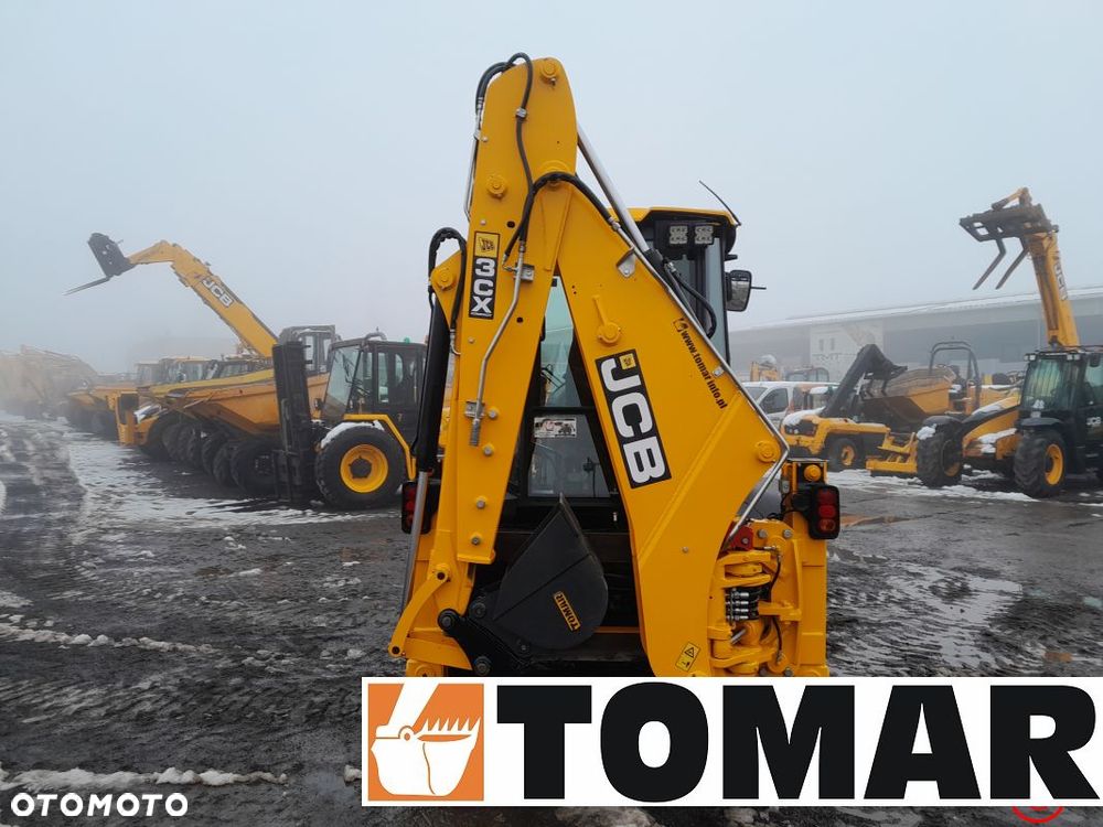 JCB 3CX COMPACT 2022R - 9