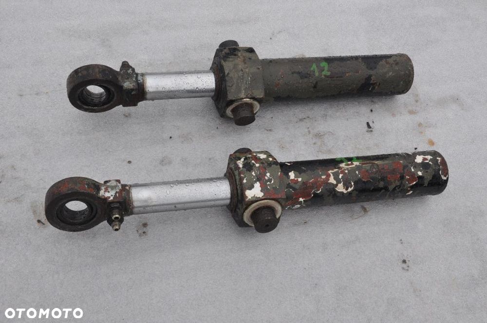 SIŁOWNIK HYDRAULICZNY DŁ. 36 CM - 1