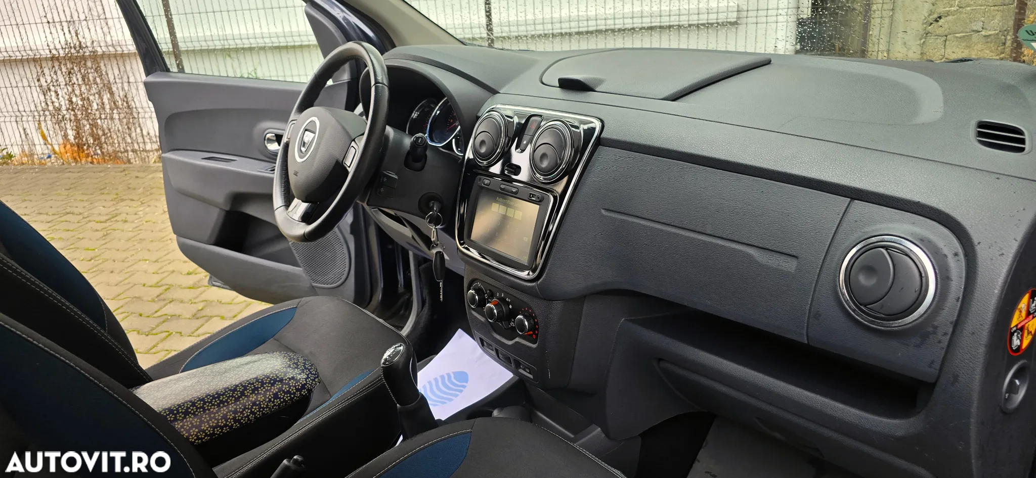 Dacia Lodgy 1.2 TCe 115 CP Laureate - 13