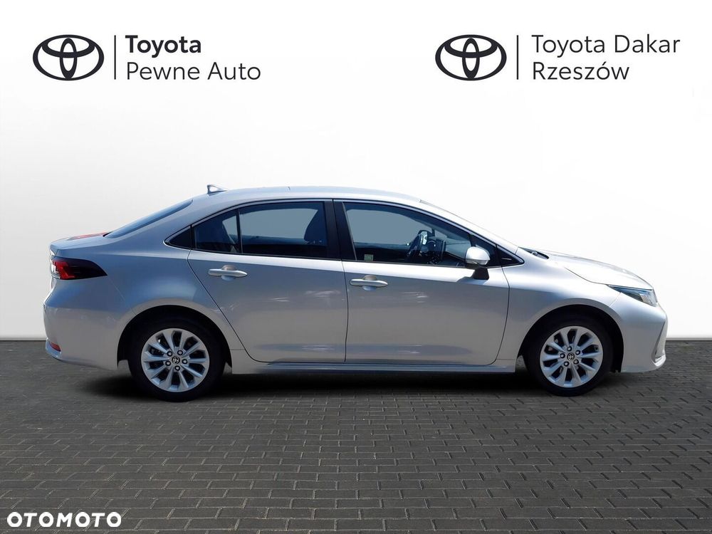 Toyota Corolla - 6