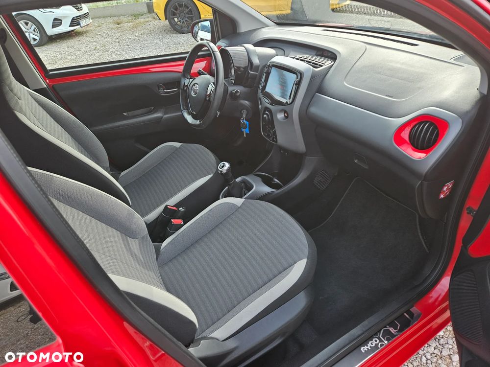 Toyota Aygo - 11