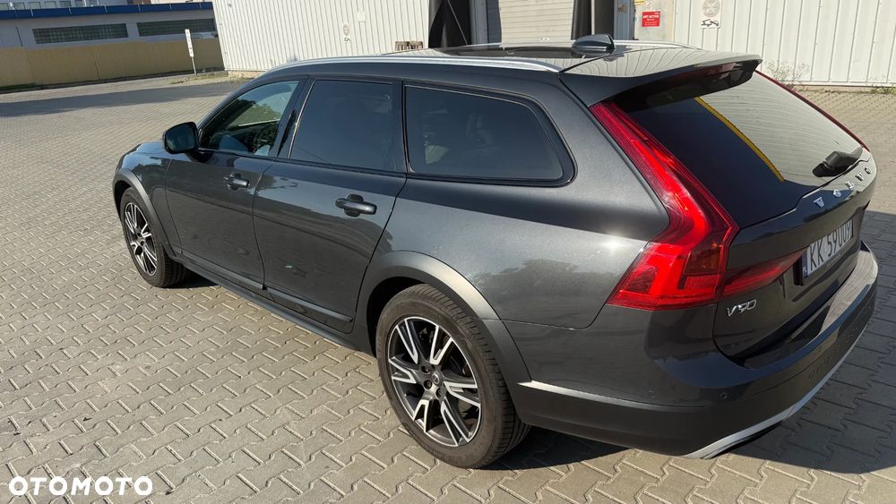 Volvo V90 Cross Country D5 AWD - 6