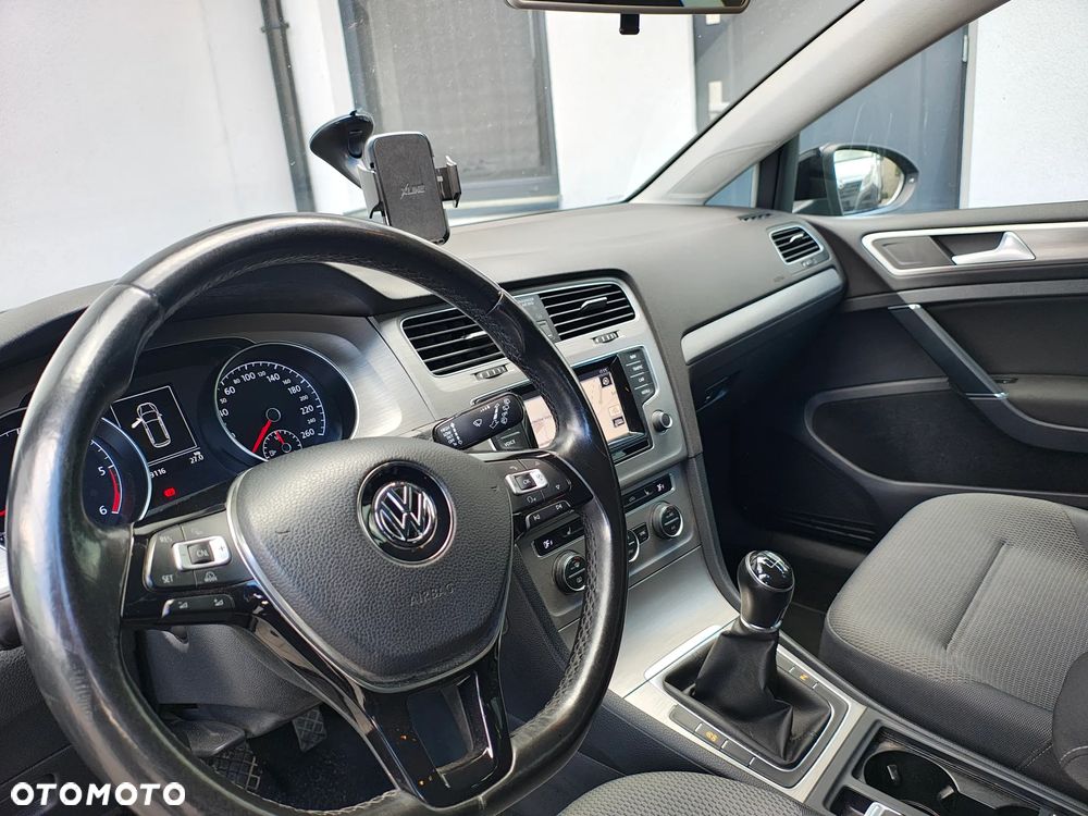 Volkswagen Golf 1.6 TDI BlueMotion Trendline - 39
