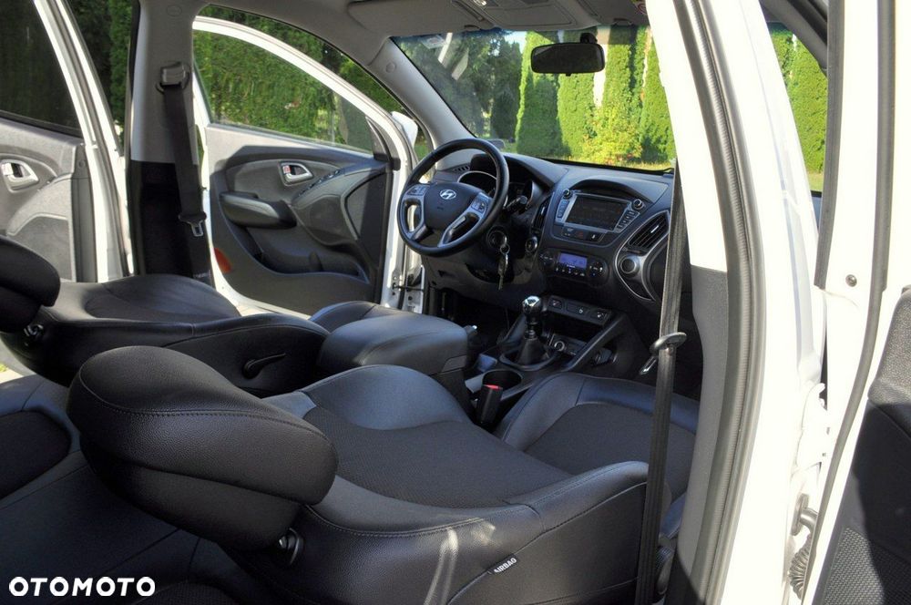 Hyundai ix35 - 23