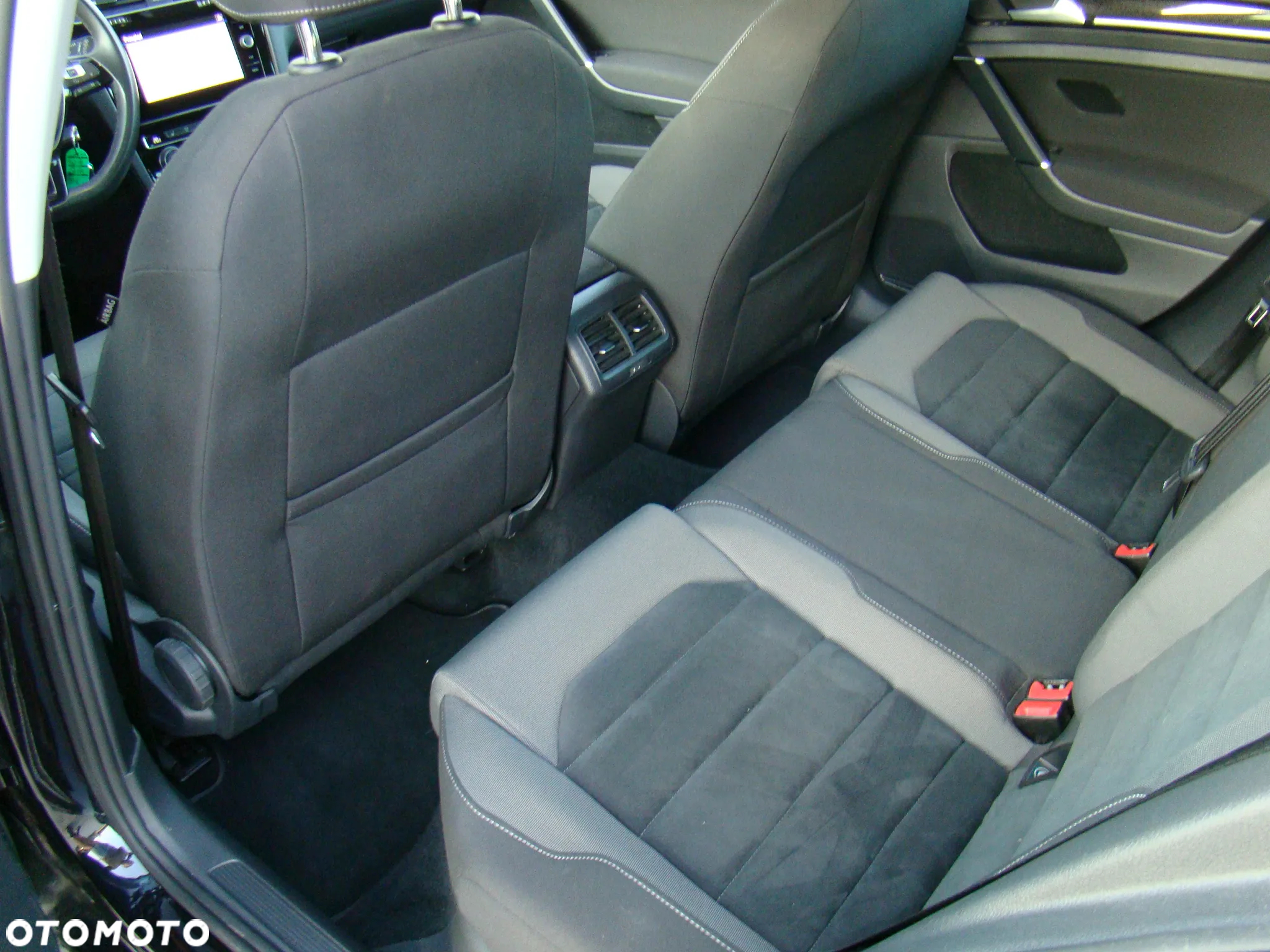 Volkswagen Golf 1.4 TSI BlueMotion Technology Highline - 31