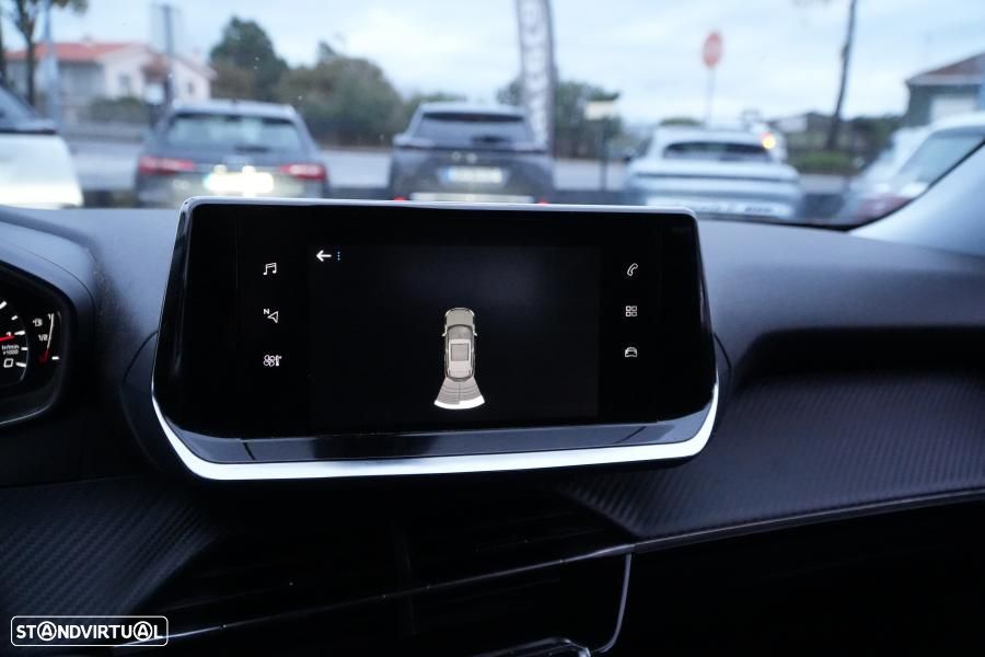 Peugeot 2008 1.2 PureTech Active - 12